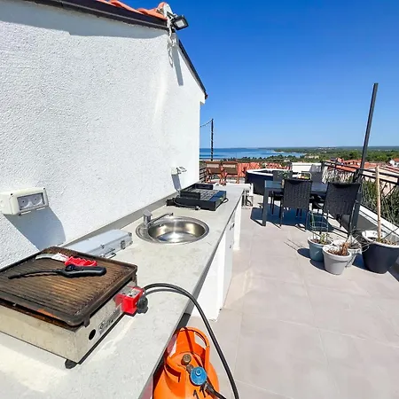 Apartman Korana *
