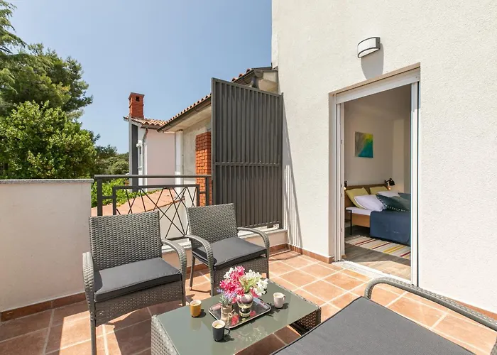 Korana Apartman Póla